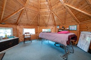 Leisure/treatment cabin- click for photo gallery